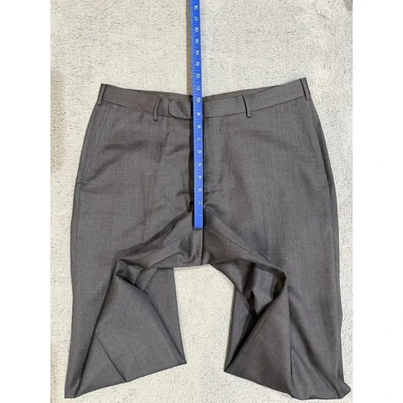 ERMENEGILDO ZEGNA Micronsphere Trousers 34x31 Gray Flat Front Dress Pants